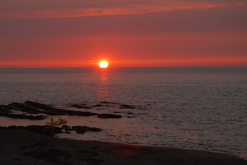 箱石海岸の夕日